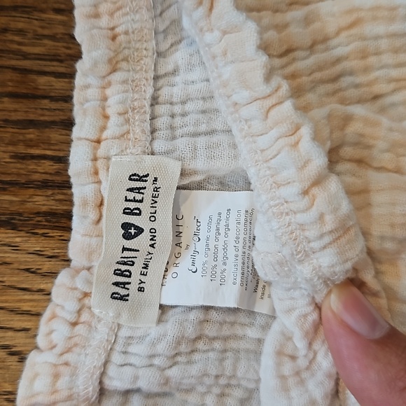 Rabbit + Bear Shorts and Sun Hat - Picture 3 of 5